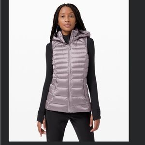 Lululemon Brave the Cold Vest in Gray Size 4